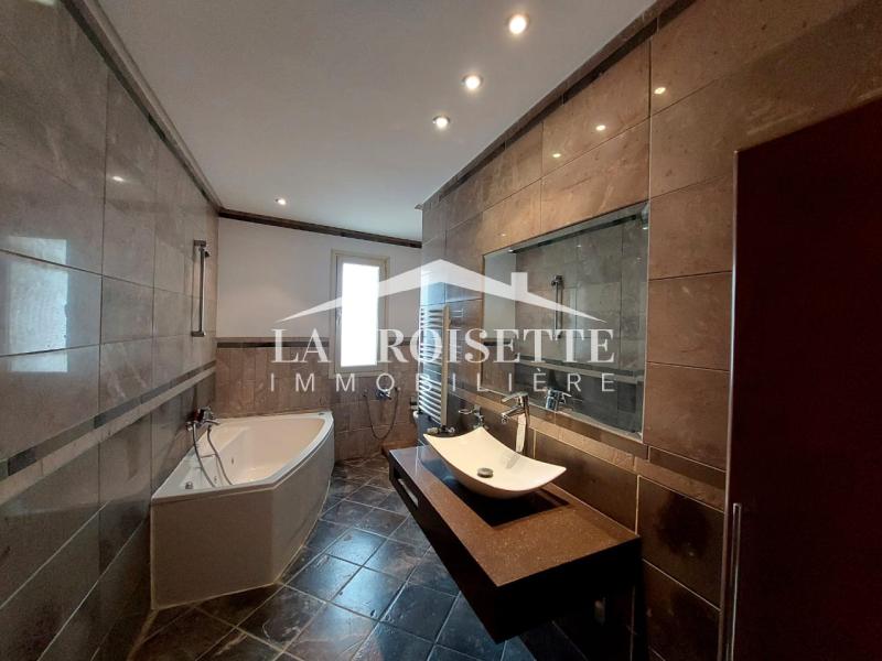 Villa de maître S+6 aux Berges du Lac 2